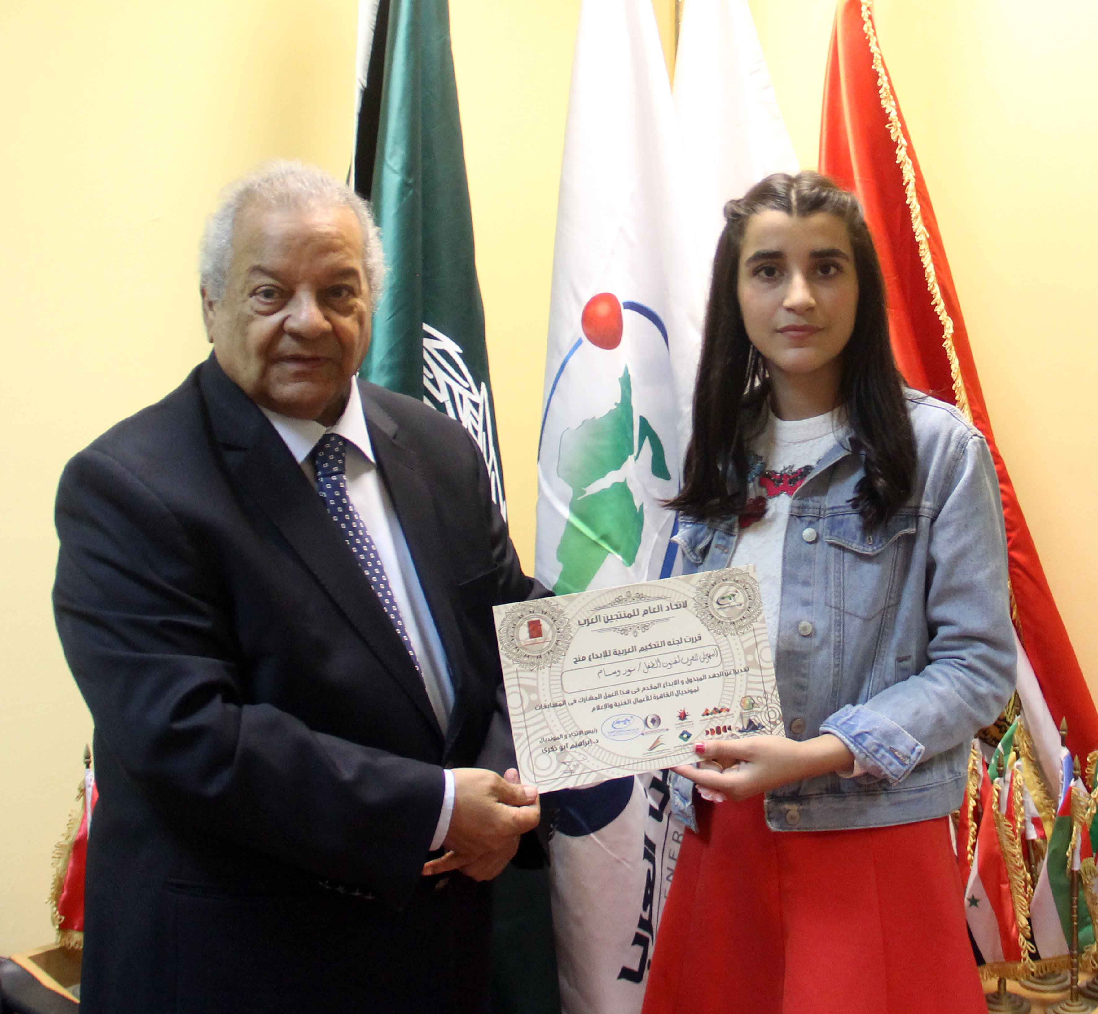 ابوذكري وخضر يسلمان جوائز المهرجان العربي لفنون الطفل بمقر اتحاد المنتجين