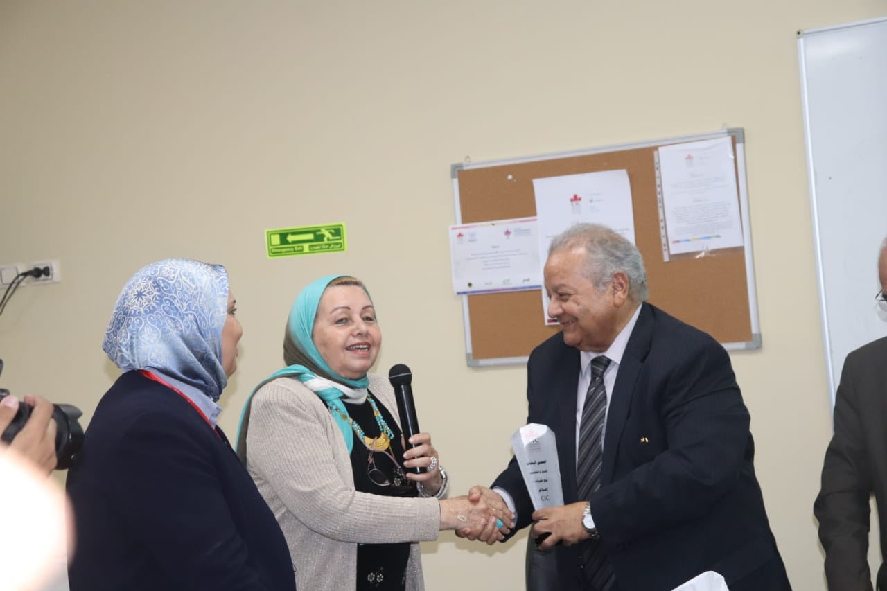 تهنئة الاعلام والمنتجين العرب للمستشار حمدي عبد التواب بفوزة بنادي القضاء