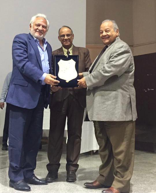 شعبة الاذاعيين العرب تكرم برنامج القناة الثانية المصرية إبن مصر