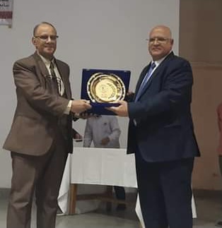 شعبة الاذاعيين العرب تكرم برنامج القناة الثانية المصرية إبن مصر